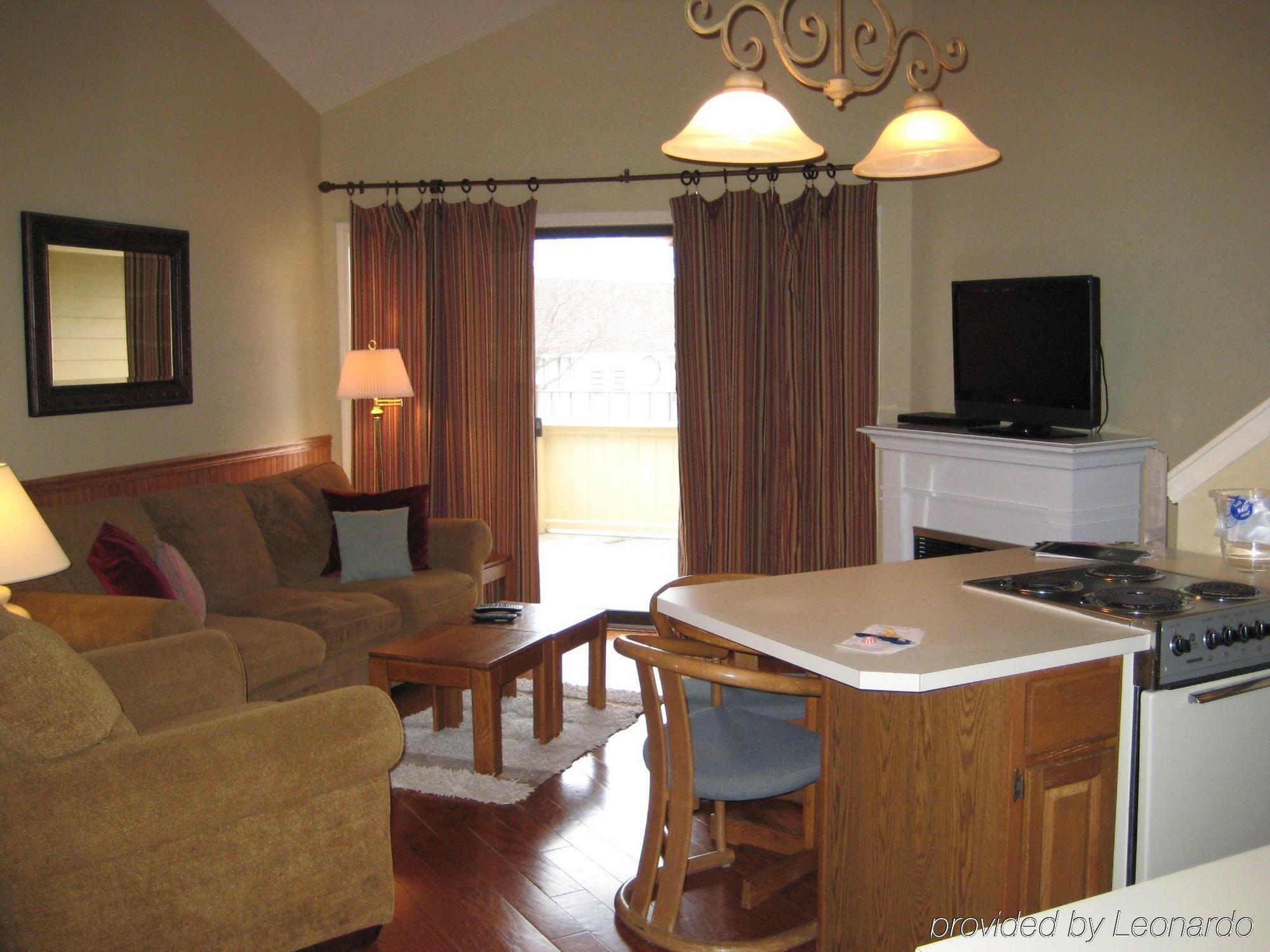 Pointes North Inn シャールボイ 部屋 写真